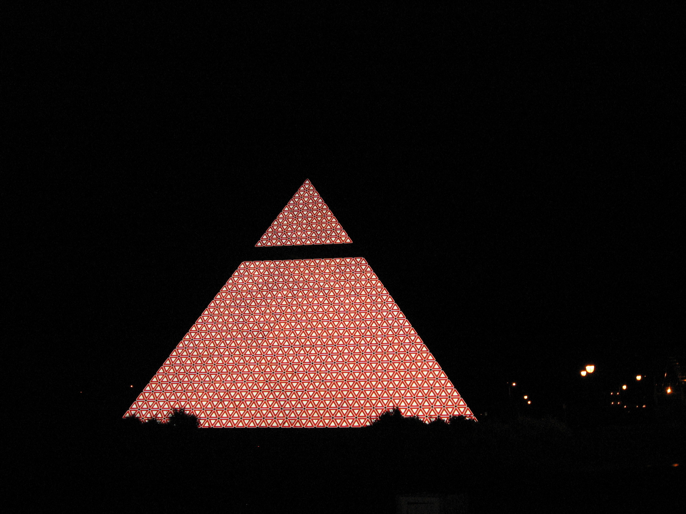 Pyramide des Ha! Ha!